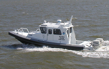 Silver Ships Ambar Series AM 1000 NOAA boat on the water
