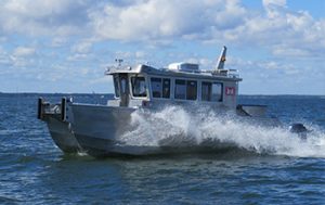 Silver Ships survey vessel splashing on ocean